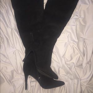 Black Thigh High Heeled Boots